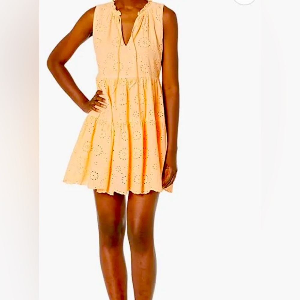 NWT- BB Dakota orange dress